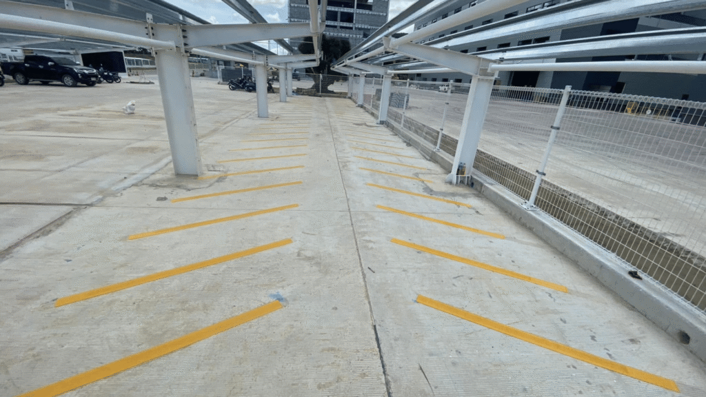 ตีช่องจอดรถ